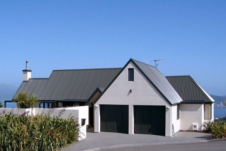 Photo of property in 7 Imran Terrace, Khandallah, Wellington, 6035