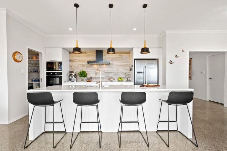 Photo of property in 25 Apotu Park Lane, Kauri, Kamo, 0185