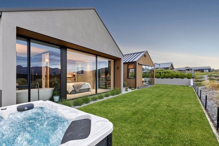 Photo of property in Northlake, 34 Bonspiel Road, Wanaka, 9305