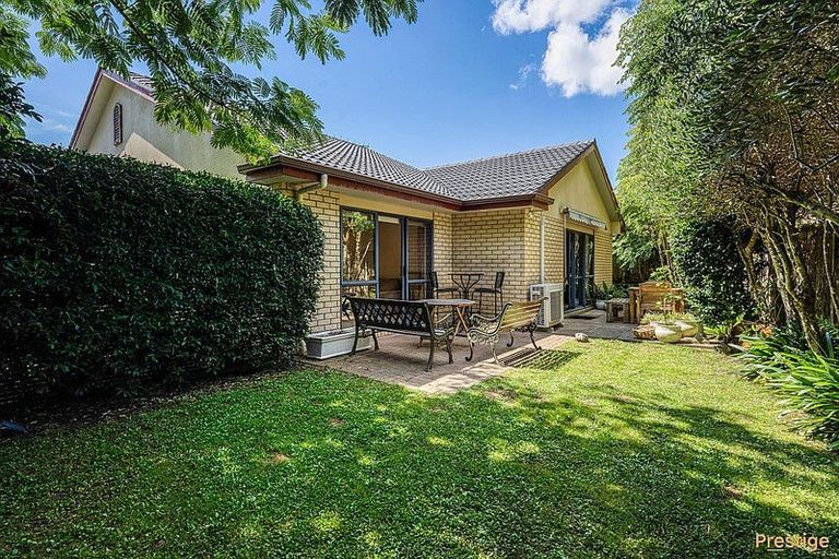 Photo of property in 13 Kristin Lane, Albany, Auckland, 0632