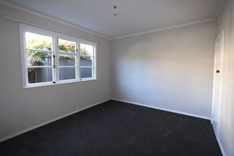 Photo of property in 26 Willow Avenue, Hannahs Bay, Rotorua, 3010