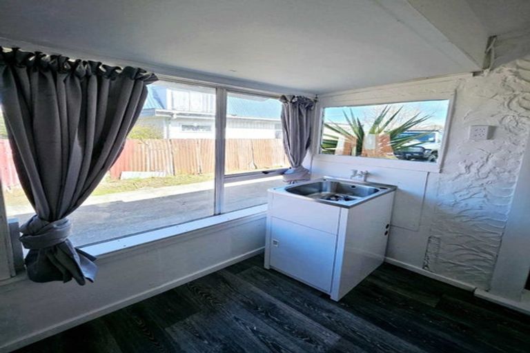 Photo of property in 68 Polson Street, Castlecliff, Whanganui, 4501