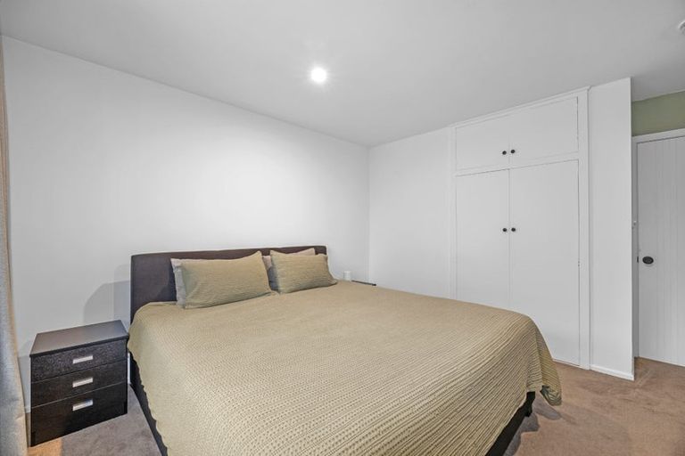 Photo of property in 1/84 Queenspark Drive, Parklands, Christchurch, 8083