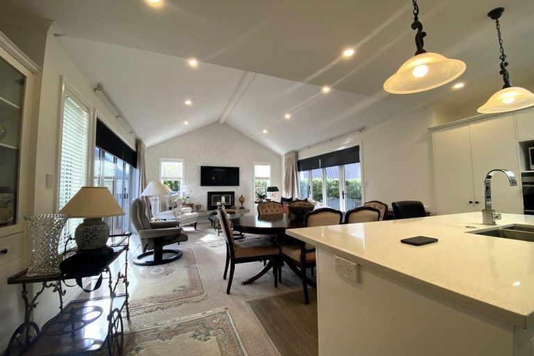 Photo of property in 3 Ranmore Lane, Havelock North, 4130