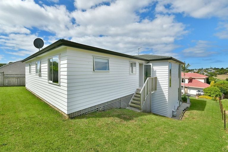 Photo of property in 27 Mariner Drive, Gulf Harbour, Whangaparaoa, 0930
