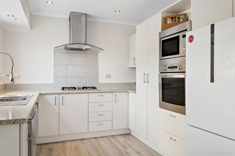 Photo of property in 79a Stredwick Drive, Torbay, Auckland, 0630