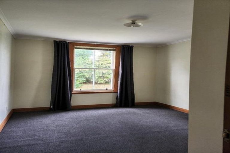 Photo of property in 49 Gilbert Street, New Plymouth, 4310