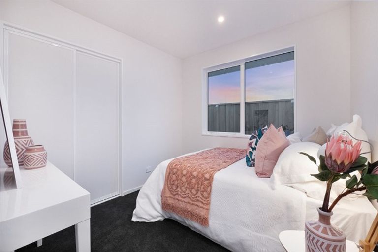 Photo of property in 73 Tiritiri Moana Drive, Pegasus, 7612