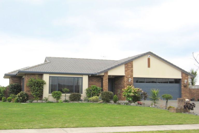 Photo of property in 31 Amery Place, Papamoa Beach, Papamoa, 3118