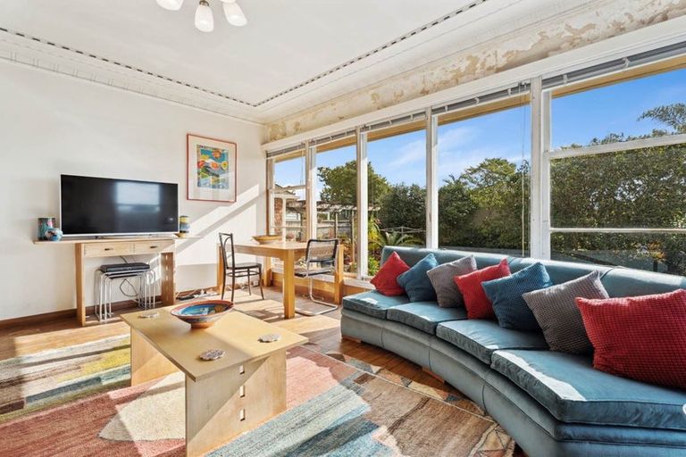 Photo of property in 90 Asquith Avenue, Mount Albert, Auckland, 1025