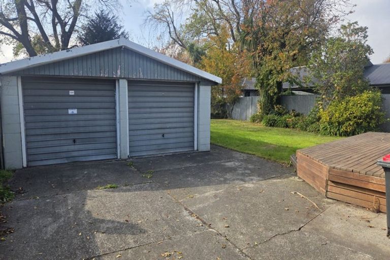 Photo of property in 35 Silvester Street, Woolston, Christchurch, 8023