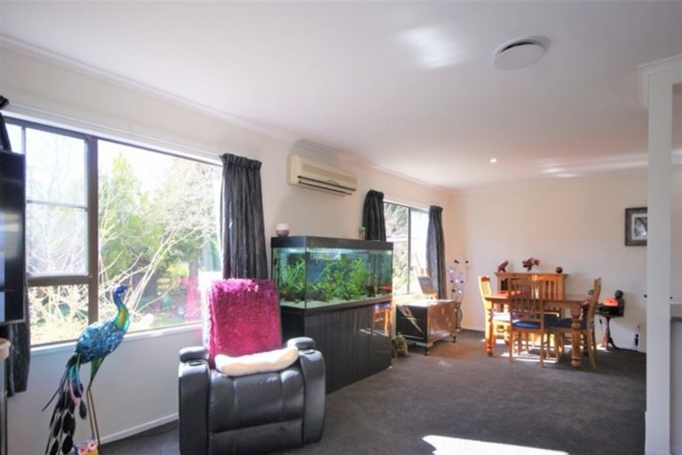 Photo of property in 15 Karaka Road, Waikari, 7420