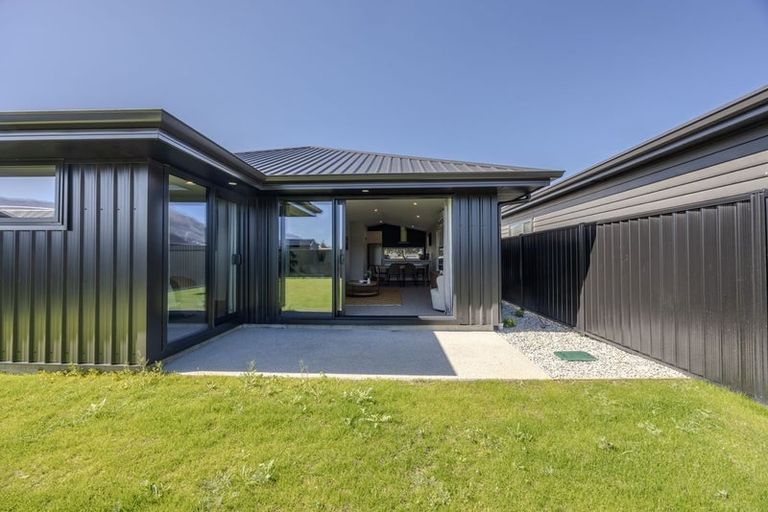 Photo of property in 36 Longview Drive, Lake Hawea, 9382