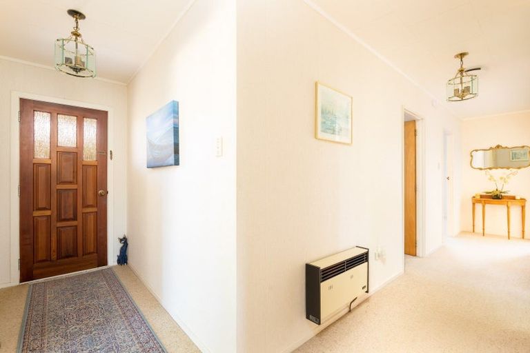 Photo of property in 13 Cannon Street, Westown, New Plymouth, 4310