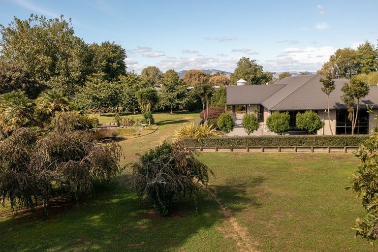 Photo of property in 104 Abergeldie Way, Cambridge, 3493