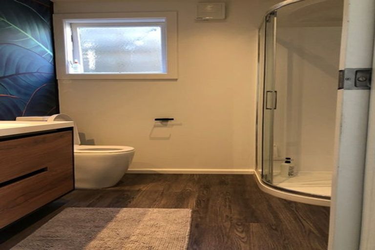 Photo of property in 22 Enfield Road, Hospital Hill, Napier, 4110