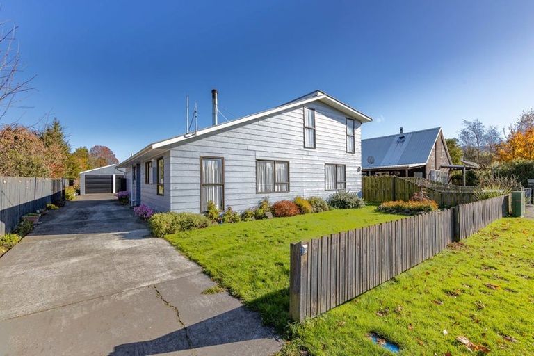 Photo of property in 25 Burnett Street, Oxford, 7430