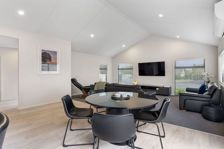 Photo of property in 47 Charles Crescent, Rainbow Point, Taupo, 3330