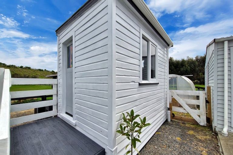 Photo of property in 125a Hickford Road, Foxton, 4893