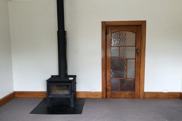 Photo of property in 34 Esther Street, Martinborough, 5711