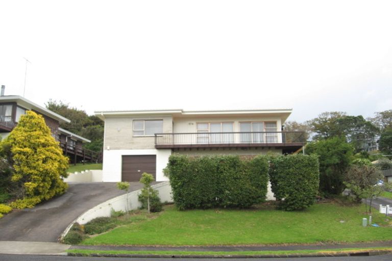 Photo of property in 40 Haseler Crescent, Howick, Auckland, 2014