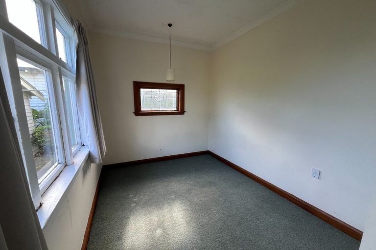 Photo of property in 44 Miro Street, Takaro, Palmerston North, 4410