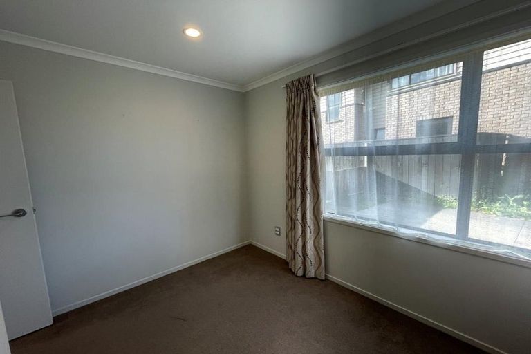 Photo of property in 20 Hirimate Place, Flat Bush, Auckland, 2019