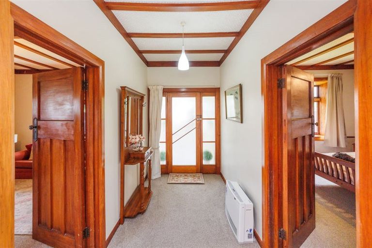 Photo of property in 247 College Street, West End, Palmerston North, 4412