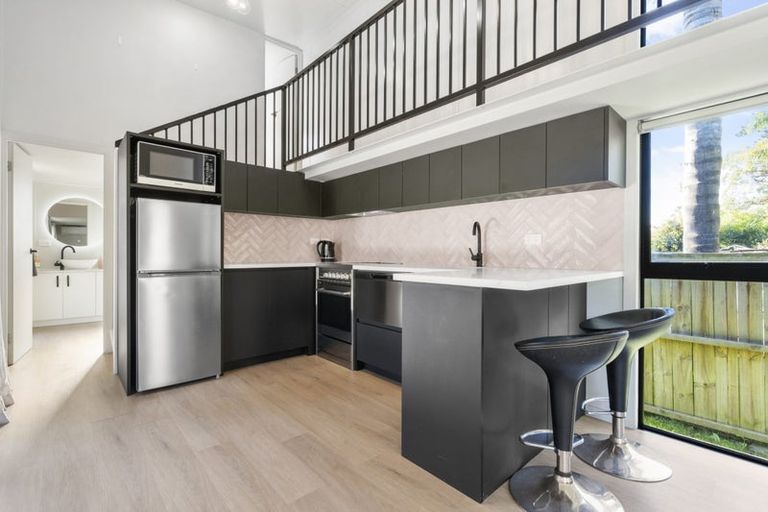 Photo of property in 69 Greenhithe Road, Greenhithe, Auckland, 0632