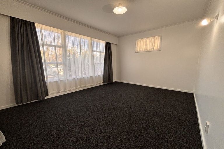 Photo of property in 12 Moa Place, Onerahi, Whangarei, 0110