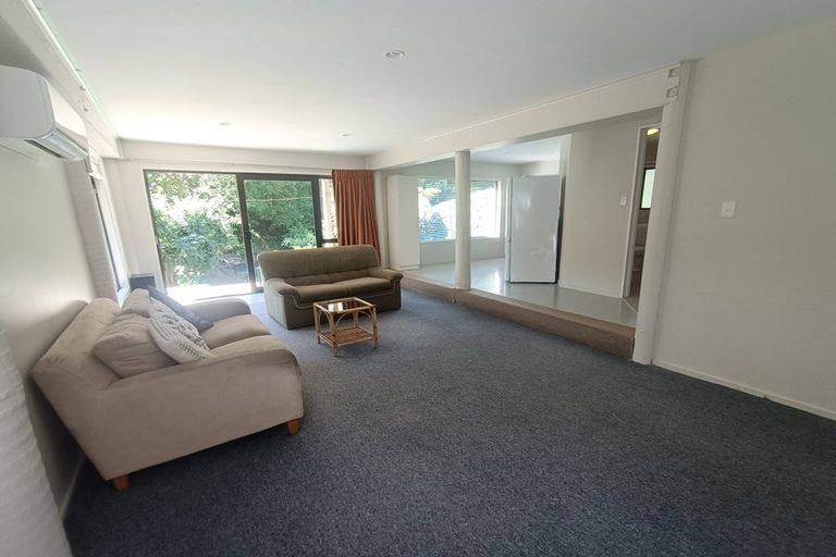 Photo of property in 5 Heathvale Place, Heathcote Valley, Christchurch, 8022