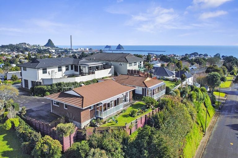 Photo of property in 1d Rossiter Crescent, Lynmouth, New Plymouth, 4310