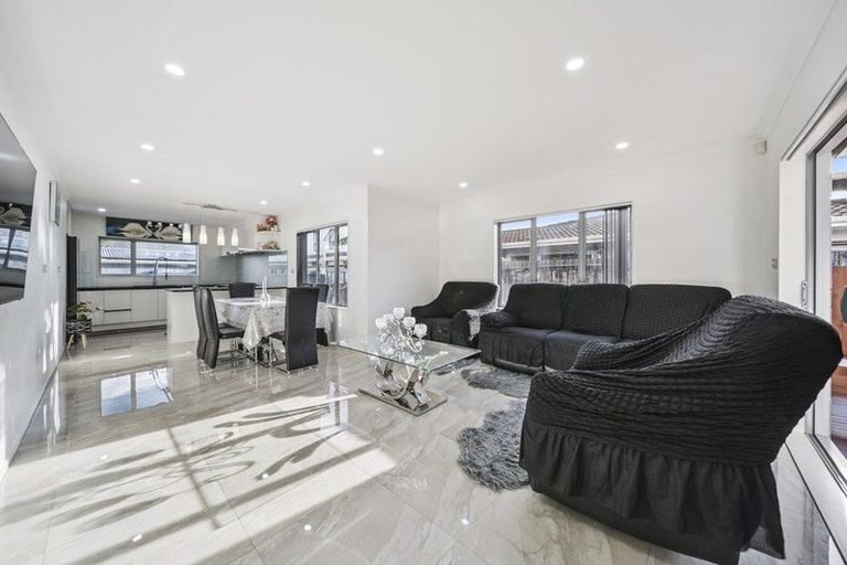 Photo of property in 6 Allenby Road, Papatoetoe, Auckland, 2025