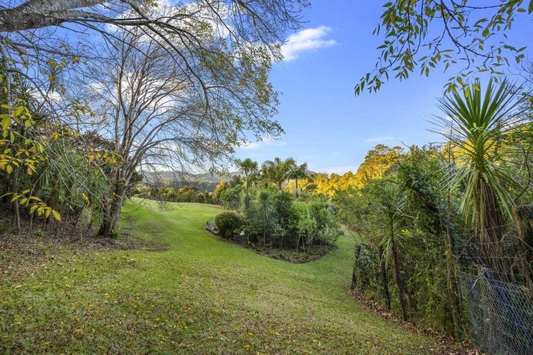 Photo of property in 3 Laingfield Terrace, Laingholm, Auckland, 0604