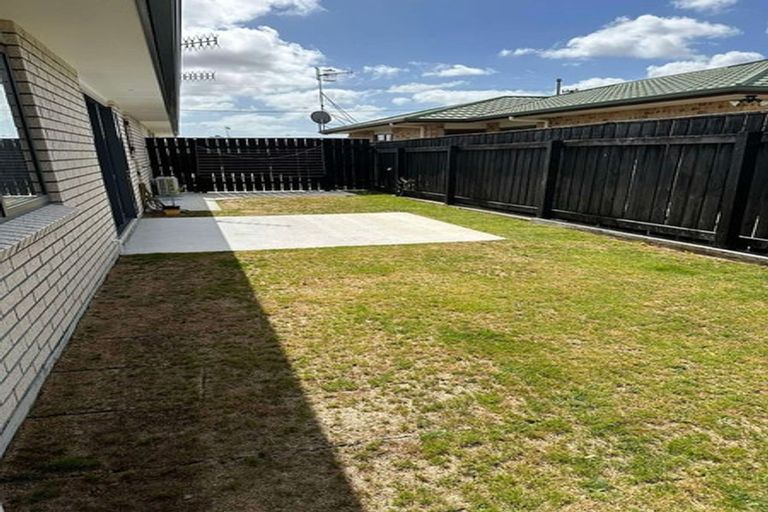 Photo of property in 128b Weraroa Road, Levin, 5510