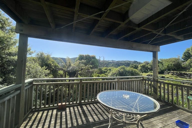 Photo of property in 10 Coleridge Street, Brooklyn, Wellington, 6021