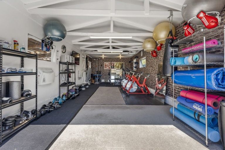 Photo of property in 8 Routley Crescent, Elderslea, Upper Hutt, 5018