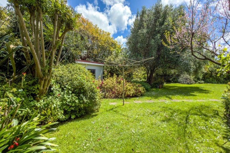 Photo of property in 48 Kon Tiki Road, Whiritoa, Whangamata, 3691