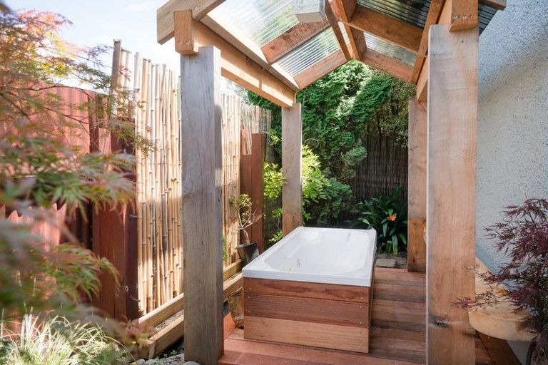 Photo of property in 45 Miro Street, Takaro, Palmerston North, 4410