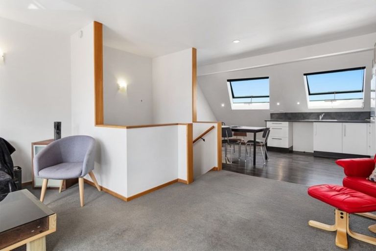 Photo of property in 62f Maunganui Road, Mount Maunganui, 3116