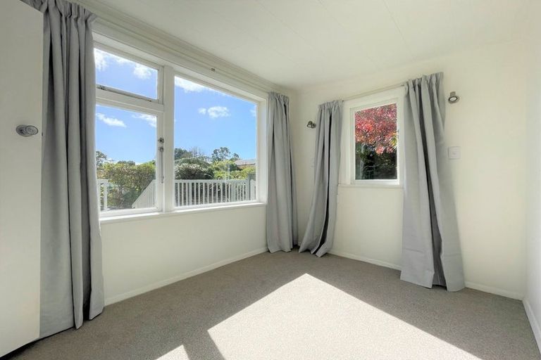 Photo of property in 51 Cooper Street, Karori, Wellington, 6012