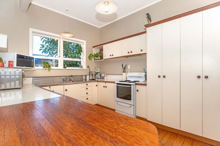 Photo of property in 460 Palmerston Road, Te Hapara, Gisborne, 4010