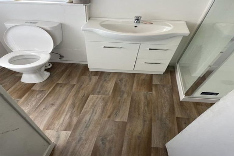 Photo of property in 37 Kerrs Road, Wiri, Auckland, 2104