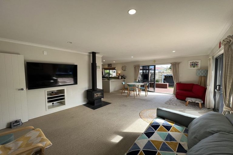 Photo of property in 57 Blake Street, Waitara, 4320