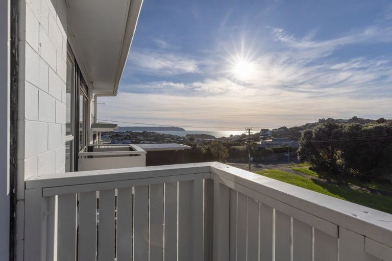 Photo of property in 7/12 Thornley Street, Titahi Bay, Porirua, 5022
