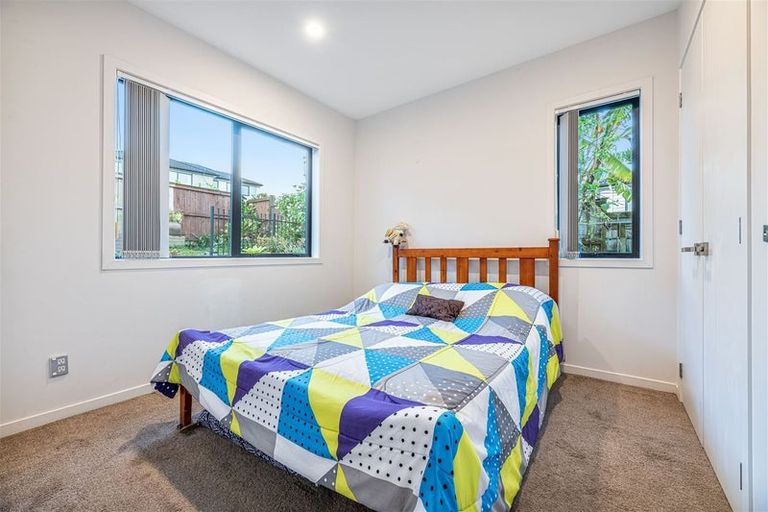 Photo of property in 216c Metcalfe Road, Ranui, Auckland, 0612