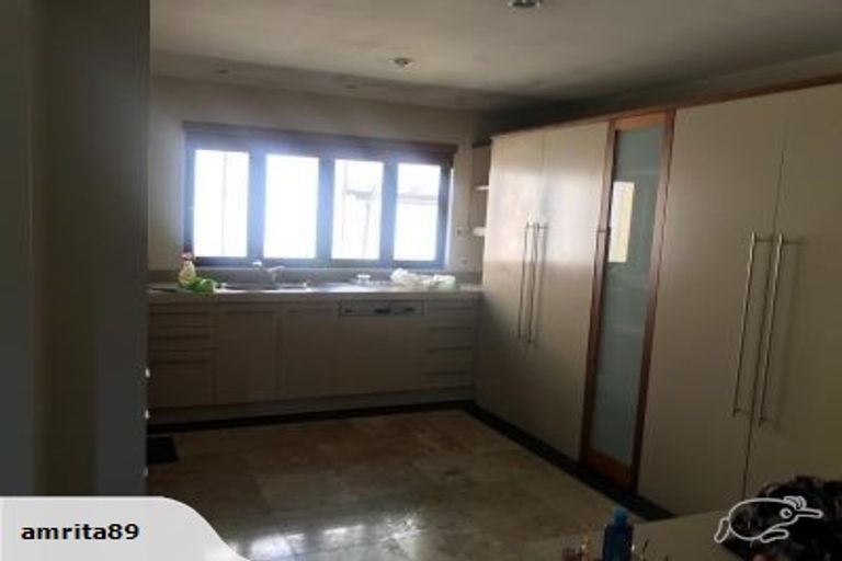 Photo of property in 160 Charles Prevost Drive, The Gardens, Auckland, 2105