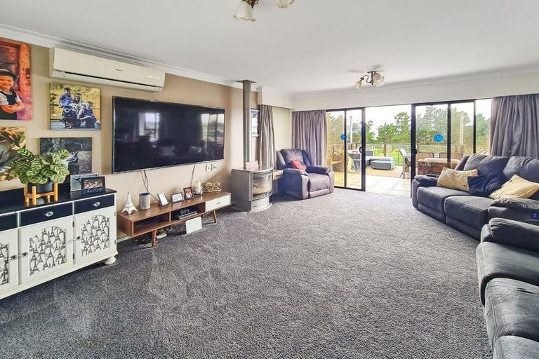 Photo of property in 47 Crownhill Street, Spotswood, New Plymouth, 4310