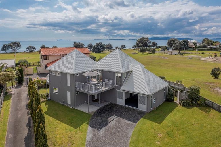 Photo of property in 100 Cordyline Crescent, Matarangi, Whitianga, 3592