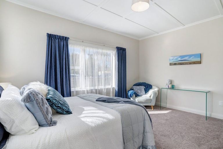 Photo of property in 2 Wakelin Street, Carterton, 5713